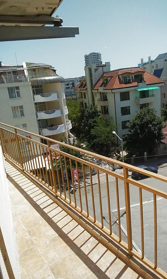 Apartment 54 Ryor Slăntjev Brjag Exteriör bild